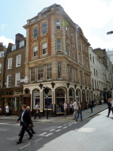 97 Jermyn Street: Refurbished Comfort Cooled Office Floor