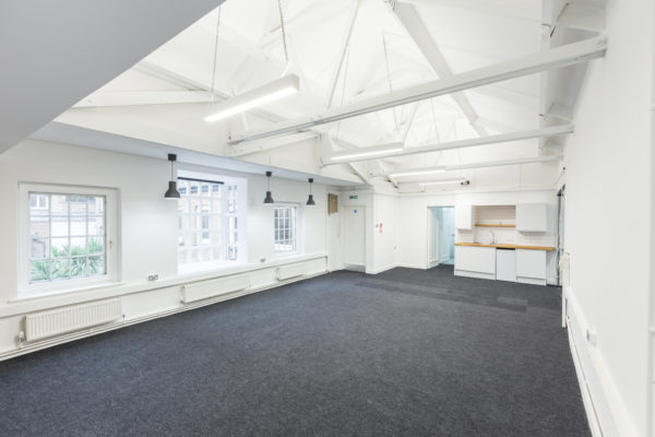 Chapel Place, London, EC2A