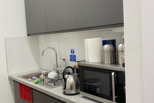 Quadrant Walk, Isle Of Dogs, London, E14