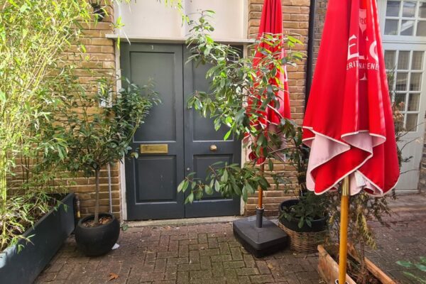 Chapel Place, Shoreditch, London, EC2A