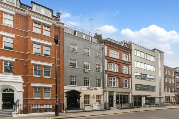 Newman Street, Fitzrovia, London, W1T
