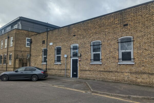 Marconi Place, New Southgate, London, N11