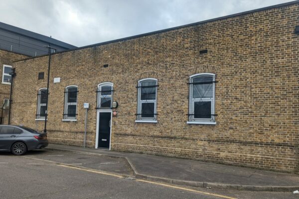 Marconi Place, New Southgate, London, N11
