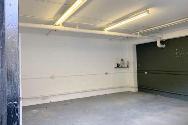 Andrews Road, Cambridge Heath, London, E8