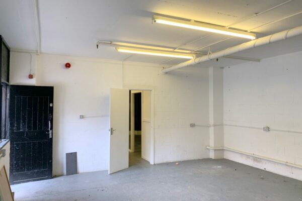 Andrews Road, Cambridge Heath, London, E8