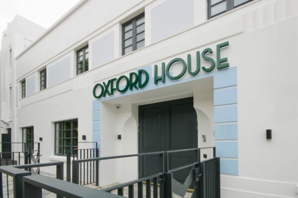 Oxford Road, Finsbury Park, N4 3EY